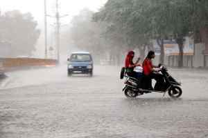 weather : राजधानी में भारी बारिश का अलर्ट, मौसम विभाग ने प्रदेश के 10 जिलों में दी चेतावनी